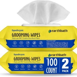 earthbath, Hypo-Allergenic Grooming Wipes - Fragrance Free Dog Wipes for Paws and Butt, Best Pet Wipes for Dogs with Sensitive Skin, Made in USA, Cruelty-Free Dog Cleaning Wipes - 100 Count (2 Pack)
